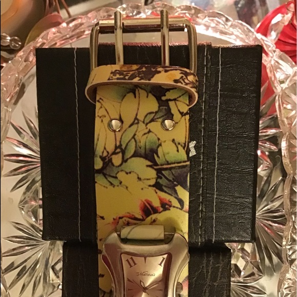 👑 Nemesis Ladies Watch - Picture 5 of 8